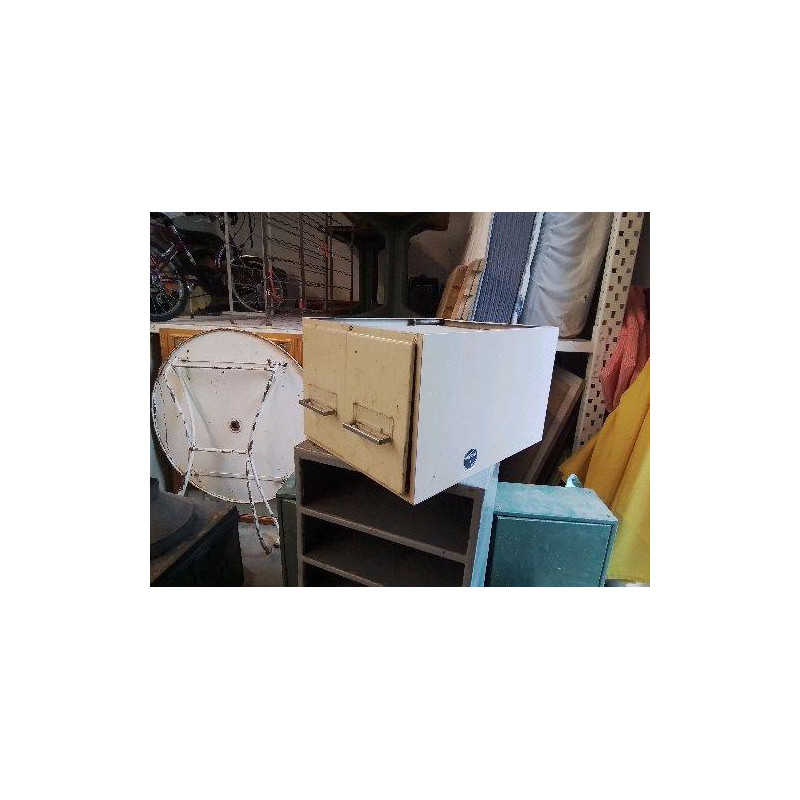 CASIER DOUBLE EN TÔLE 