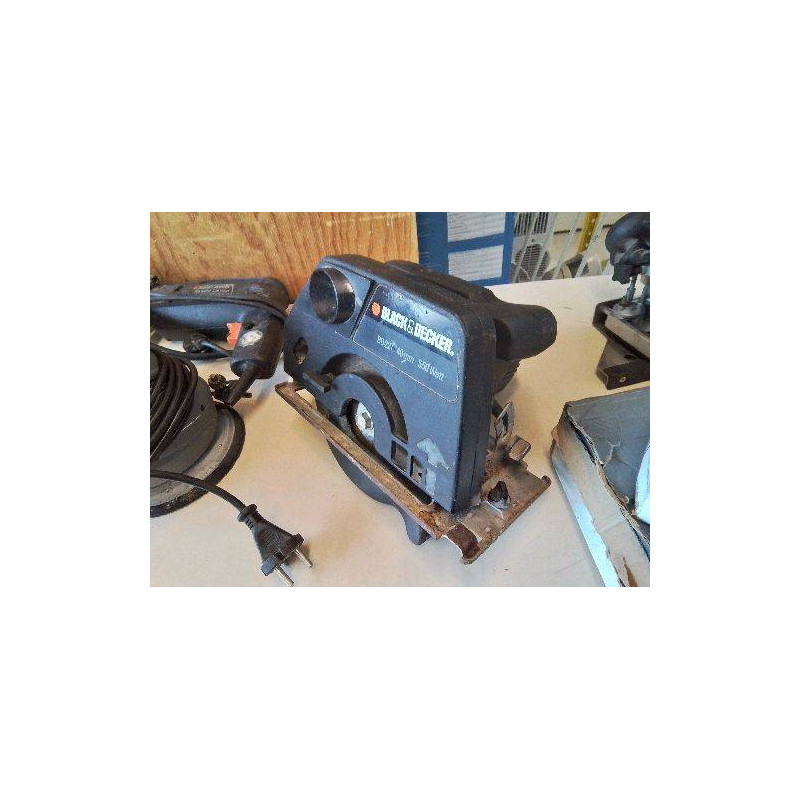 PETITE SCIE CIRCULAIRE BLACK ET DECKER BD227