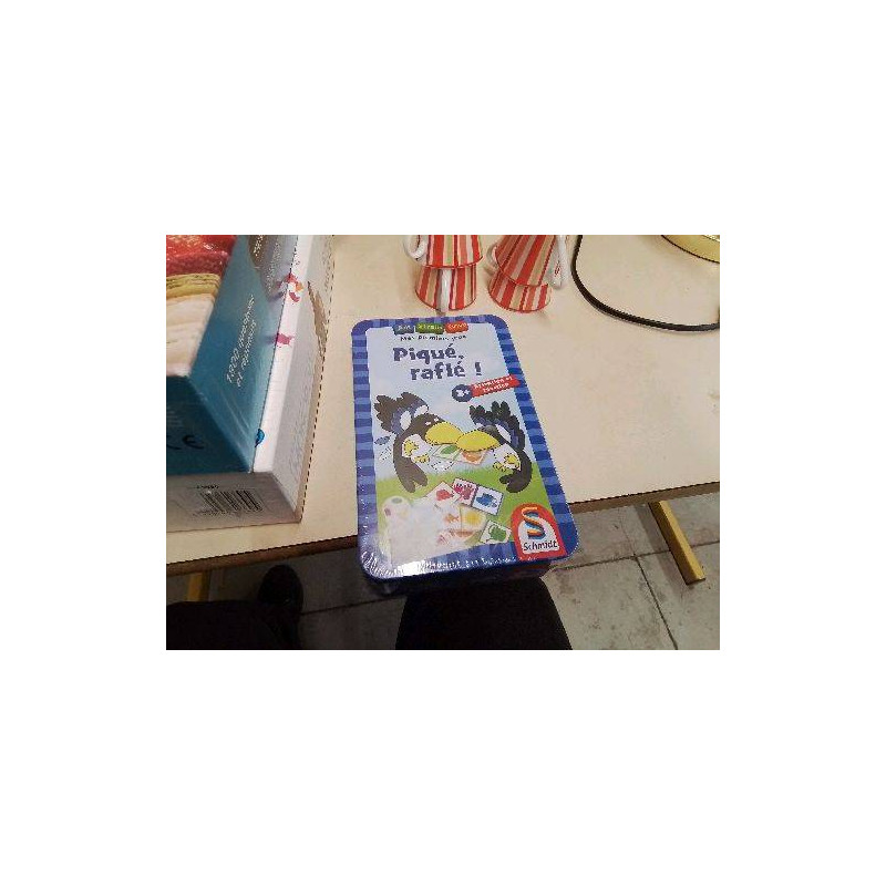 JEUX DE SOCIÉTÉ PIQUÉ RAFLÉ