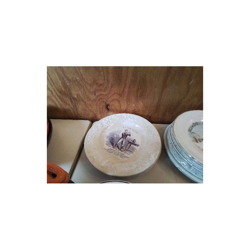 ASSIETTE À DESSERT THEME MILITAIRE 