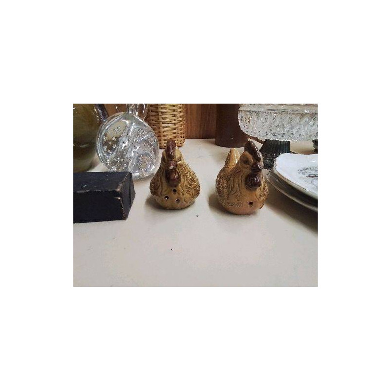 POIVRIÈRE ET SALIÈRE 