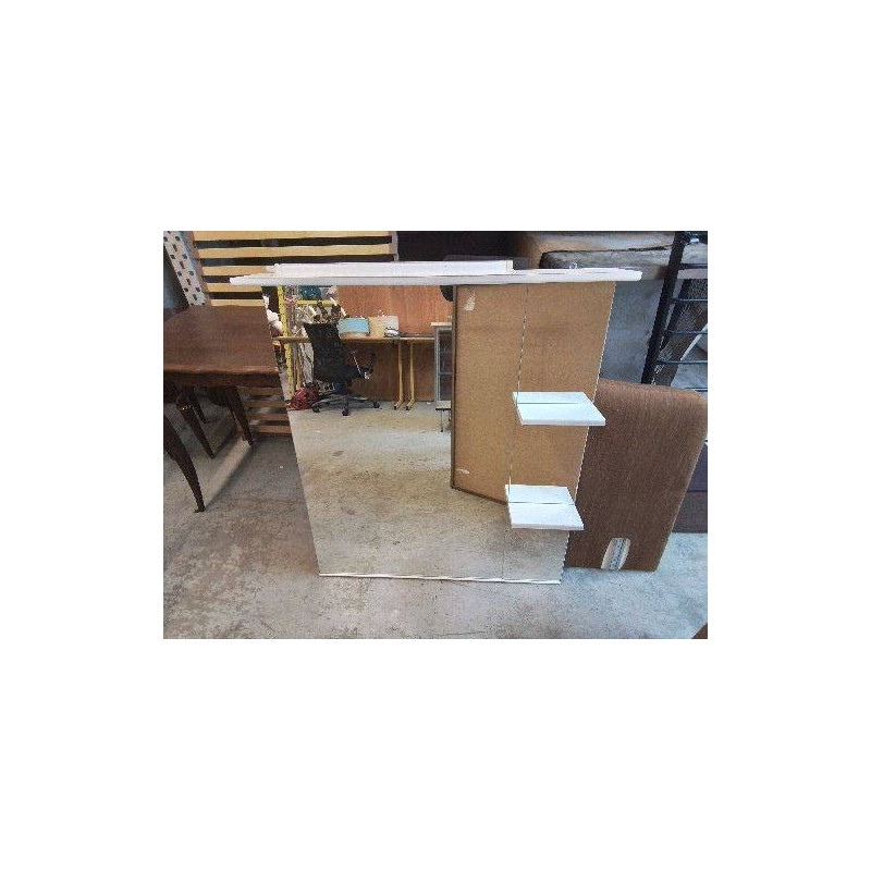 MIROIR DE SALLE DE BAIN