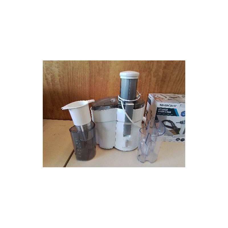 CENTRIFUGEUSE À JUS SILVERCREST 