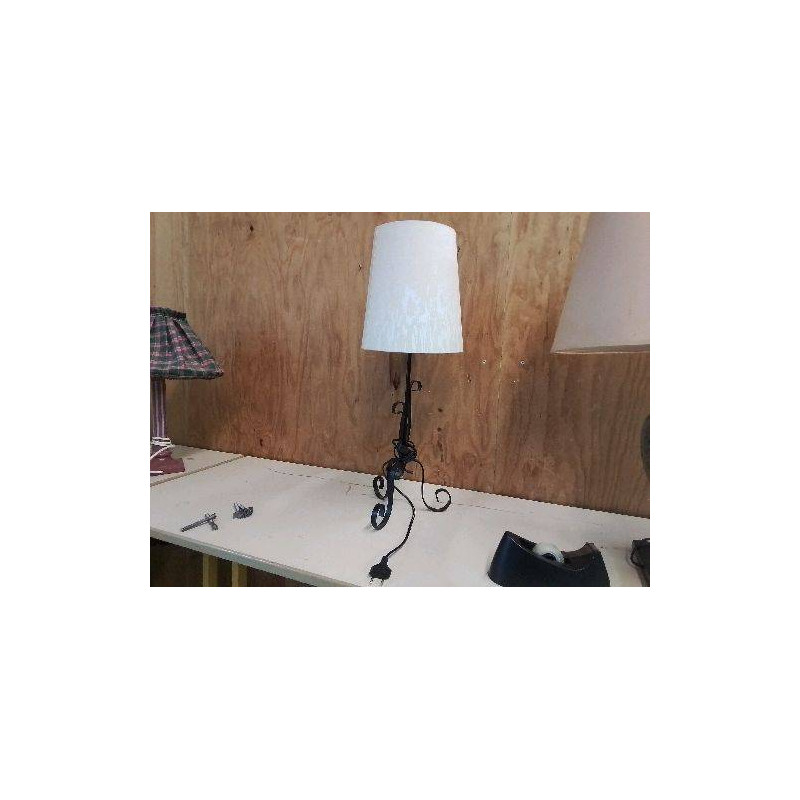 LAMPE FER FORGÉ 