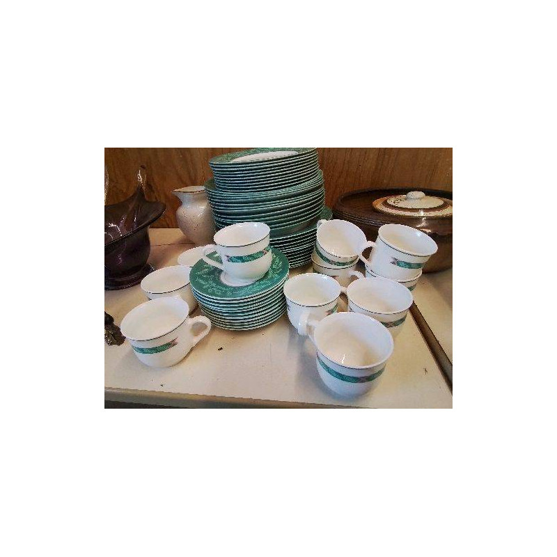 TASSE AVEC SOUCOUPE VERTE ARCOPAL 