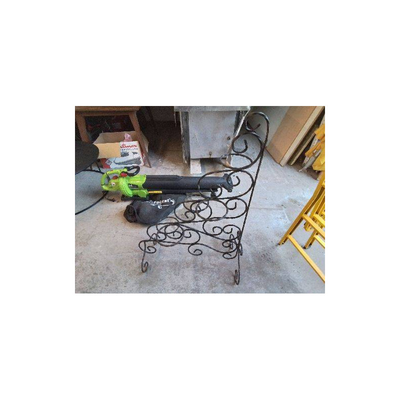 PORTE POT EN FER FORGÉ 