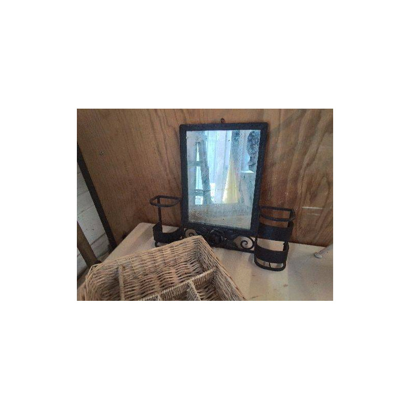 PETITE GLACE EN FER FORGÉ