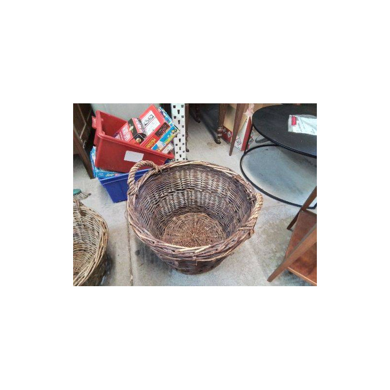PANIER EN ROTIN