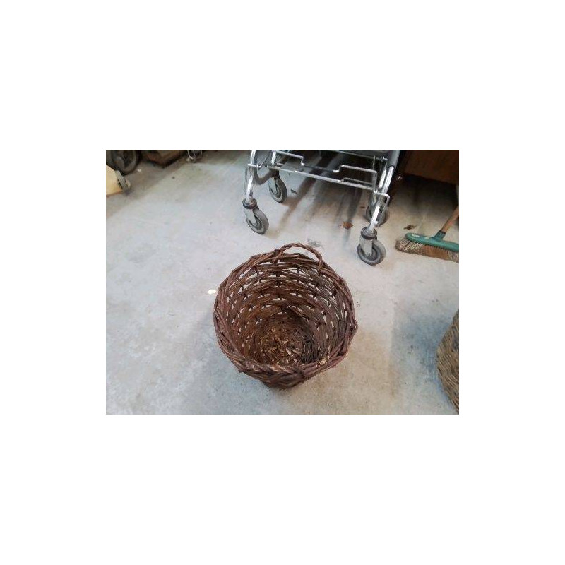 PANIER EN ROTIN 