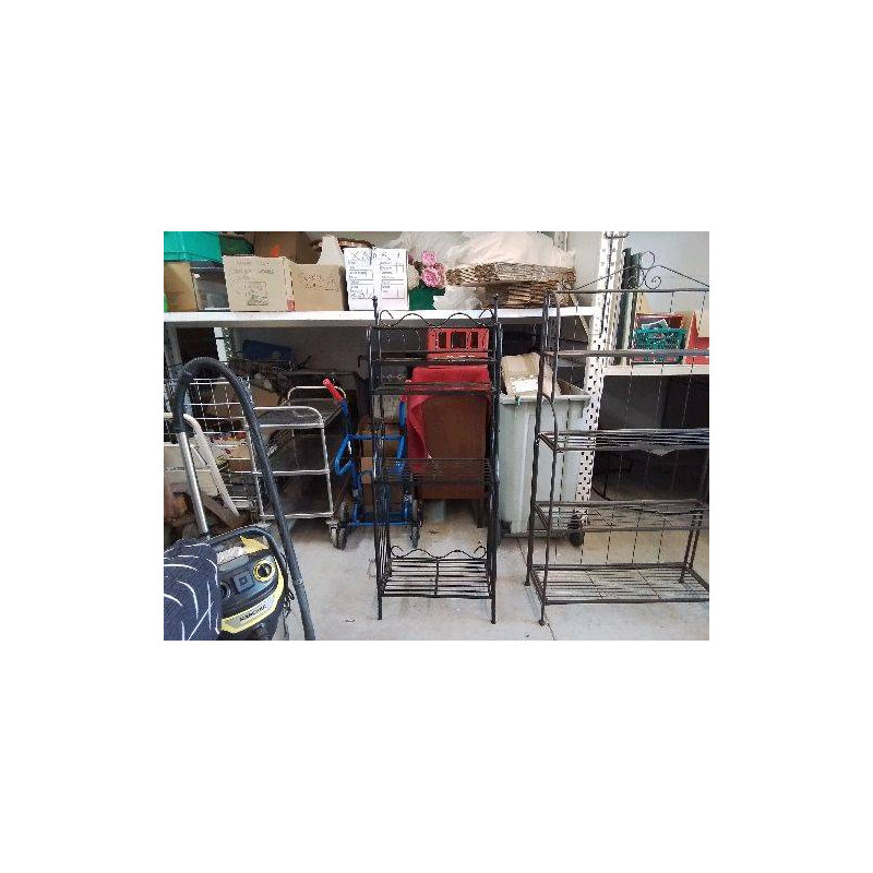 ÉTAGÈRE ETROITE  EN FER 