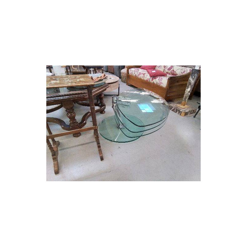 TABLE DE SALON EN VERRE MODULABLE