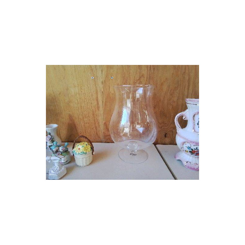 GRAND VASE EN VERRE A PIED
