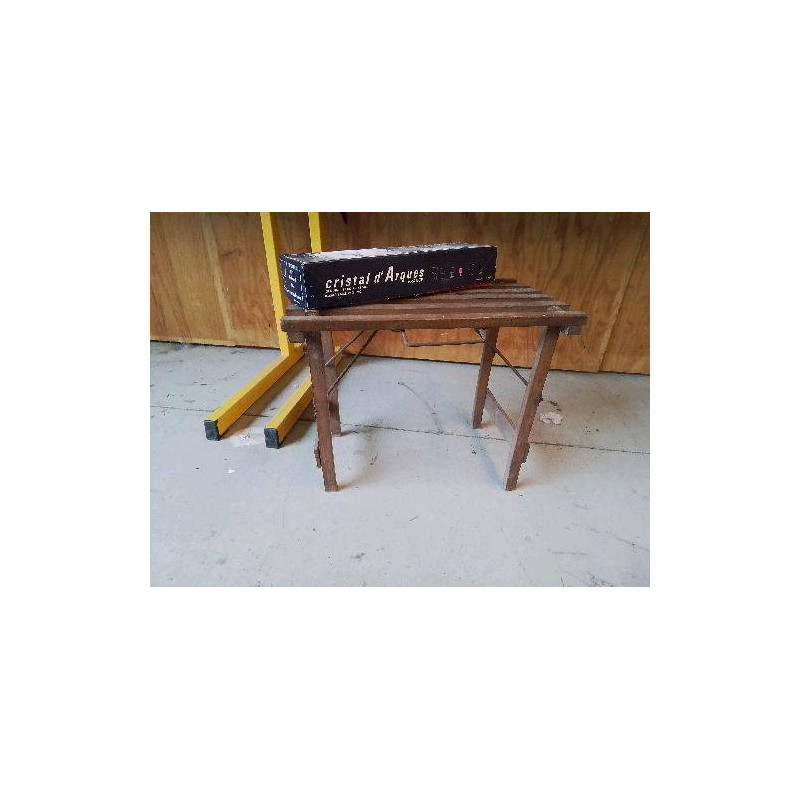 TABOURET PLIANT