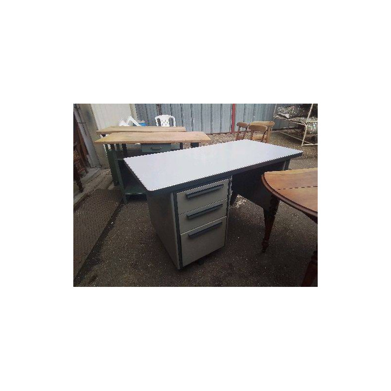 PETIT BUREAU INDUSTRIEL ANNEE 60