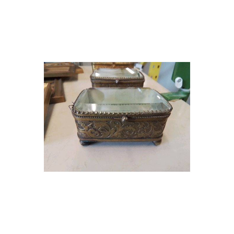 COFFRET A BIJOUX BRONZE ET CRISTAL 