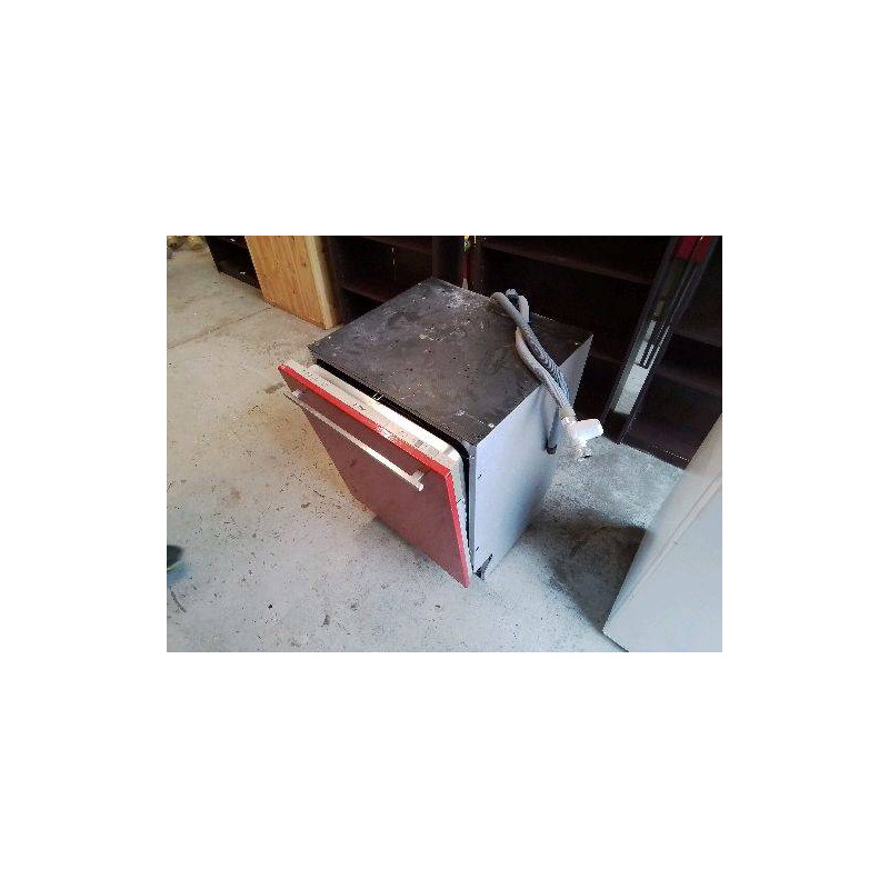 LAVE VAISSELLE ENCASTRABLE A FACADE GORENJE