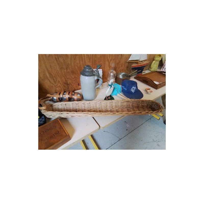 LONGUE PANIÈRE EN OSIER