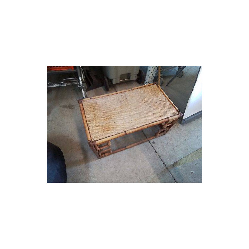 TABLE BASSE EN ROTIN
