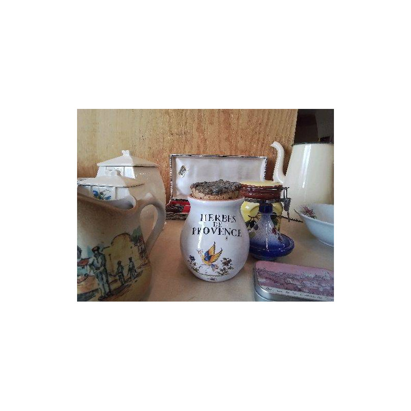 PETIT POT À HERBE MOUSTIER 