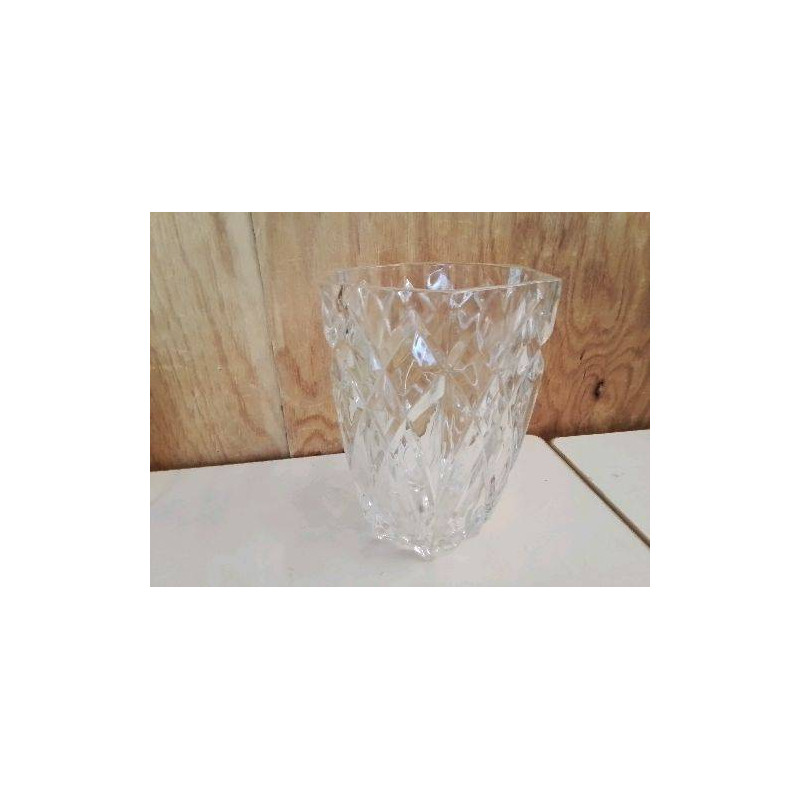 VASE EN CRISTAL 