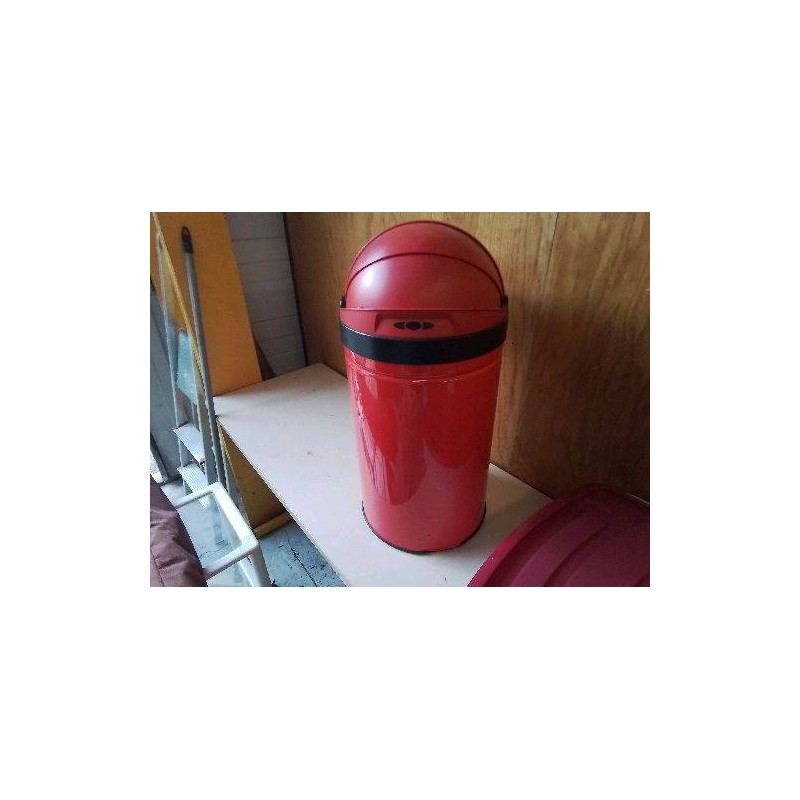 POUBELLE OUVERTURE AUTOMATIQUE 