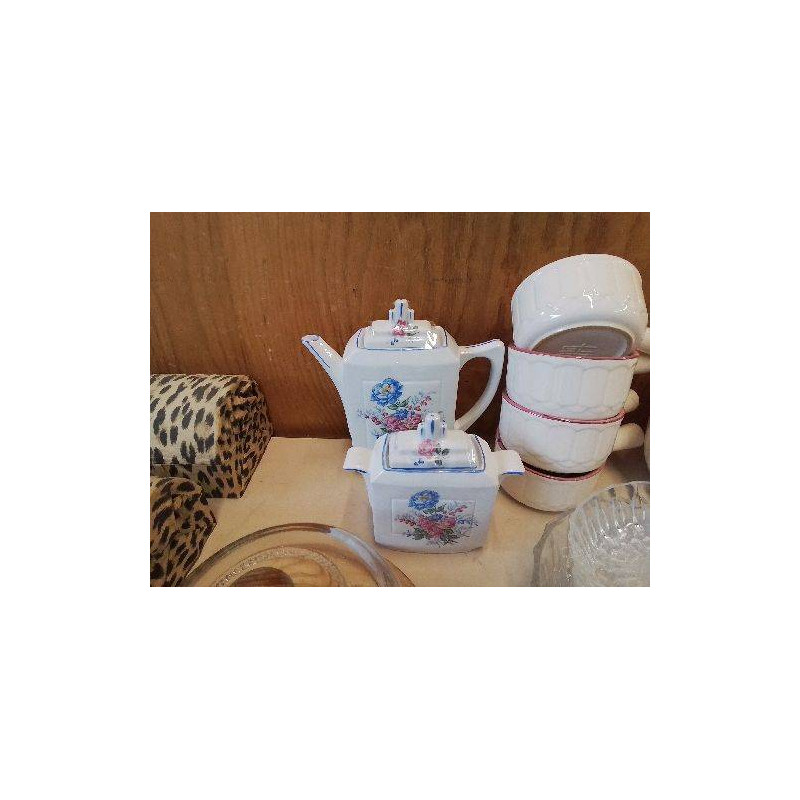 CAFETIÈRE ET POT MOTIF FLORAL 