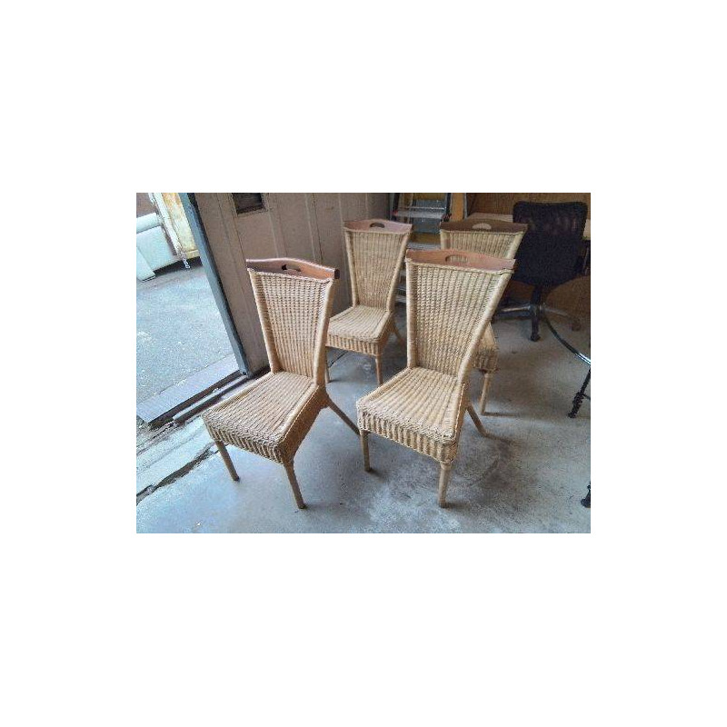 CHAISE ROTIN ET BOIS 