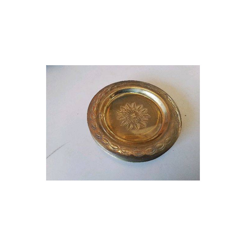 LOT DE 9 DESSOUS DE VERRE EN LAITON