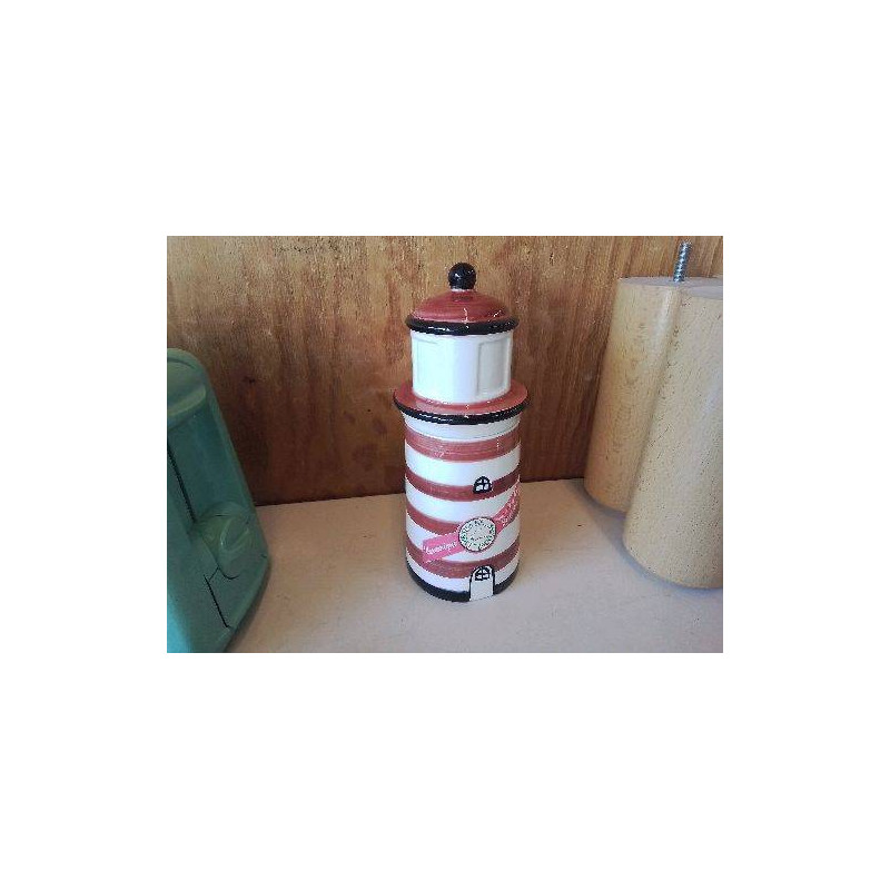 POT PHARE EN CERAMIQUE 
