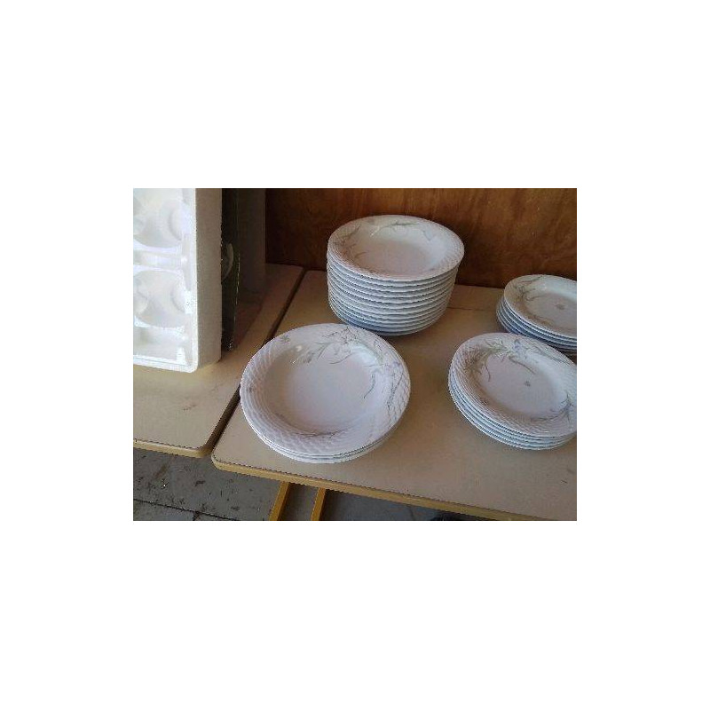 ASSIETENCREUSE CHINA PEARL