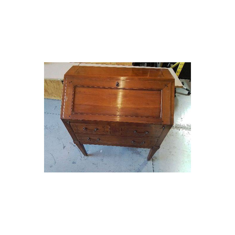 PETIT SECRETAIRE DOS D’ANE