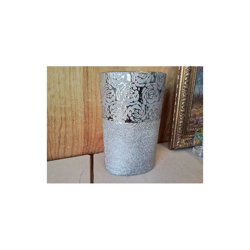 VASE MODERNE DECORS DE ROSE