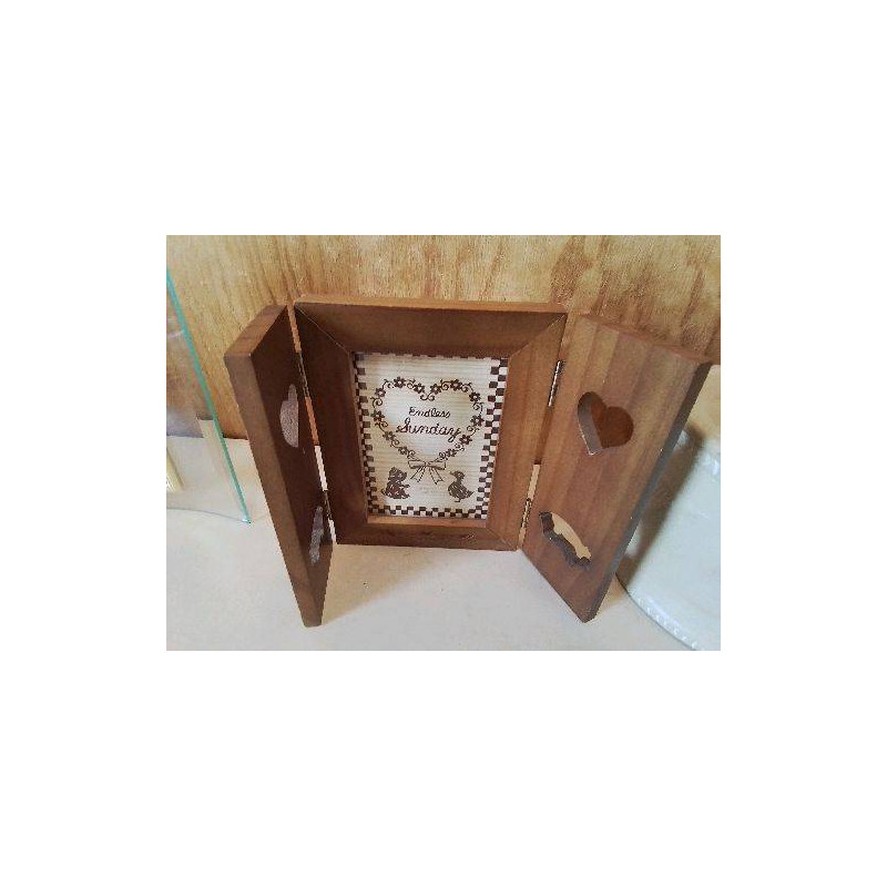 PETIT CADRE EN BOIS 
