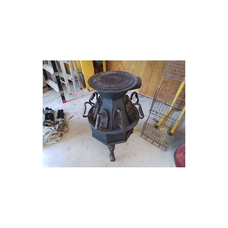 FOURNEAU A FER A REPASSER 