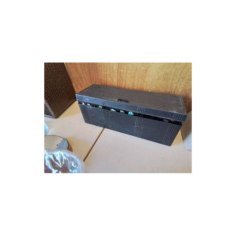 BOITE RANGEMENT DE PINS