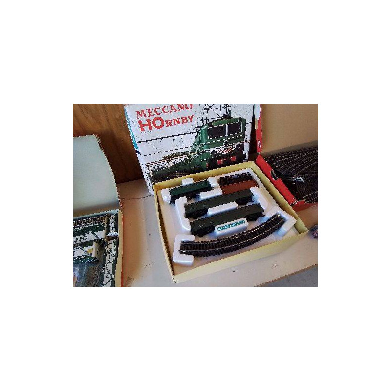 COFFRET LOCOMOTIVE MECCANO HORNBY