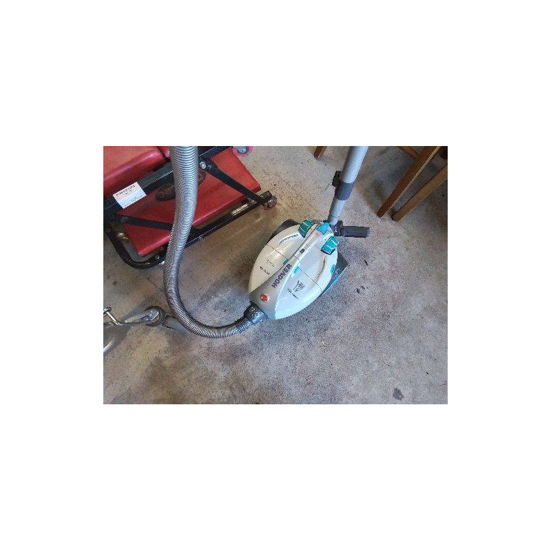 ASPIRATEUR HOOVER