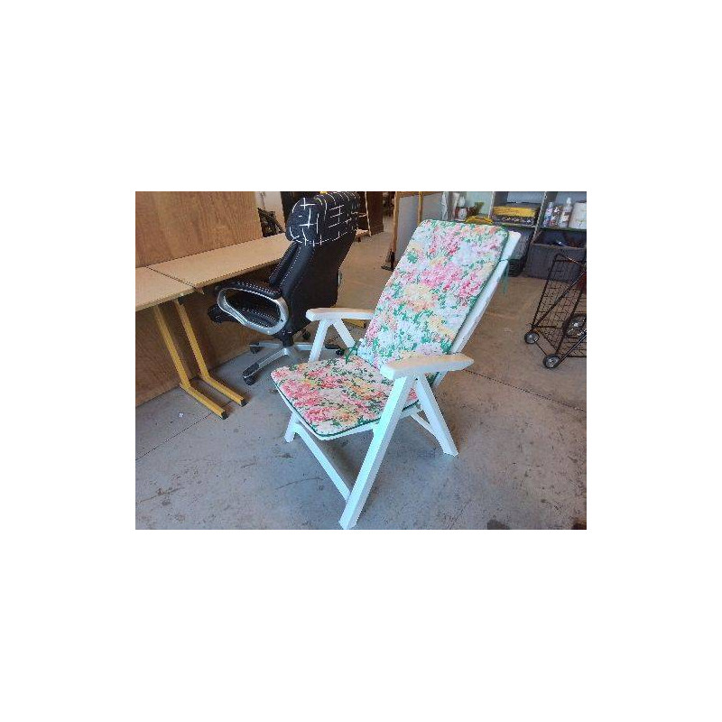 FAUTEUIL DE JARDIN PLIANT ET SON TAPIS