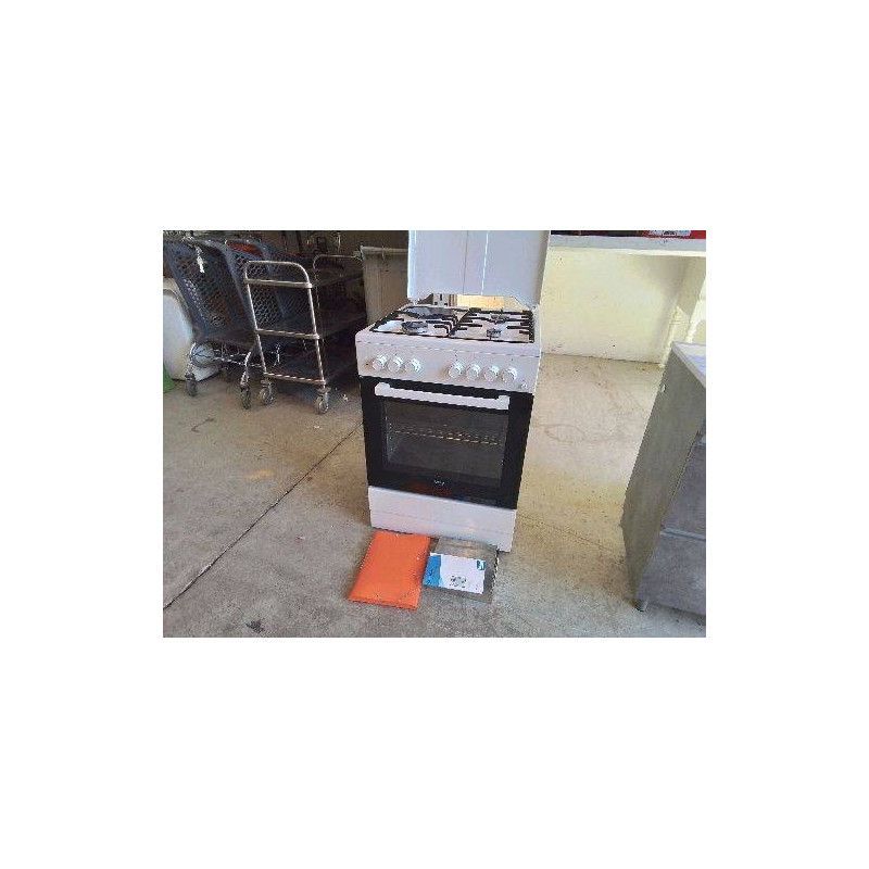 FOUR ELECTRIQUE BEKO COMBINÉ PLAQUE GAZ GDV