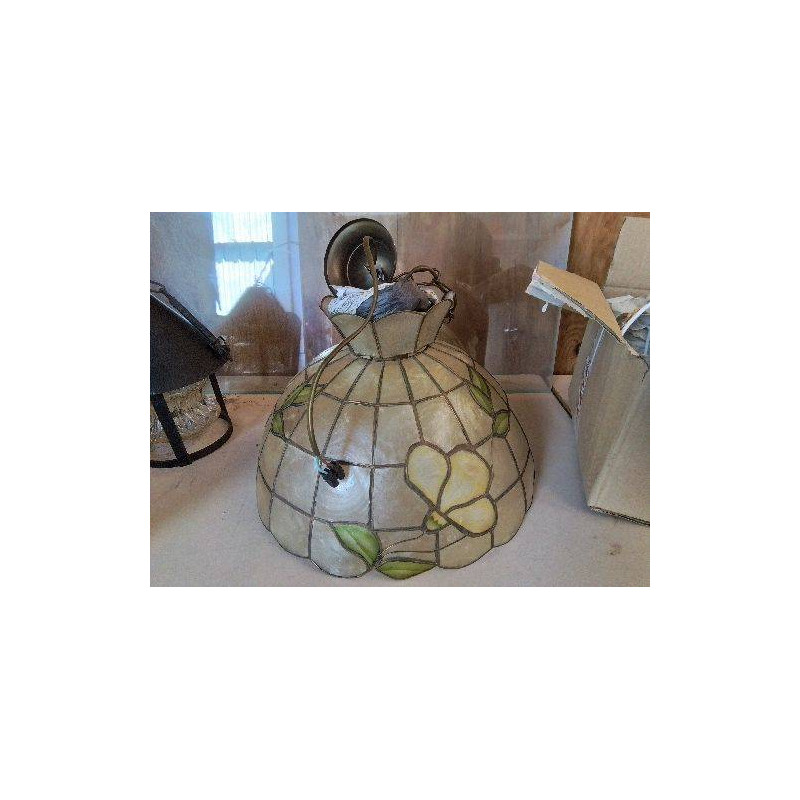 SUSPENSION NACRÉ MOTIF FLORAL 