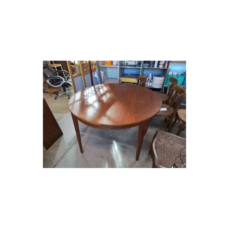 TABLE RONDE STYLE SCANDINAVE ANNÉE 70