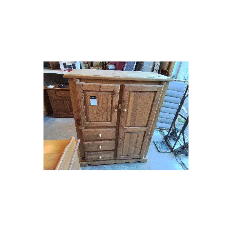 ARMOIRE EN PIN 