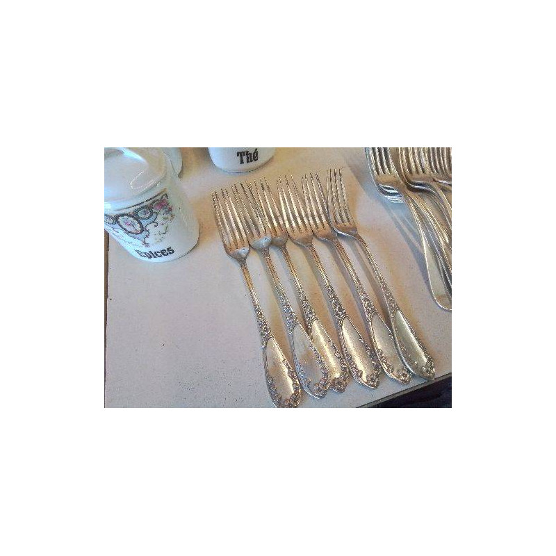 LOT DE 6 FOURCHETTES EN METAL ARGENTÉ