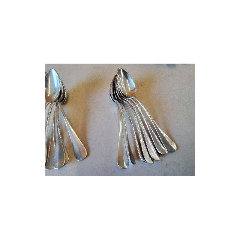 LOT DE 7 PETITES CUILLERES EN METAL BLANC ARGENTÉ 