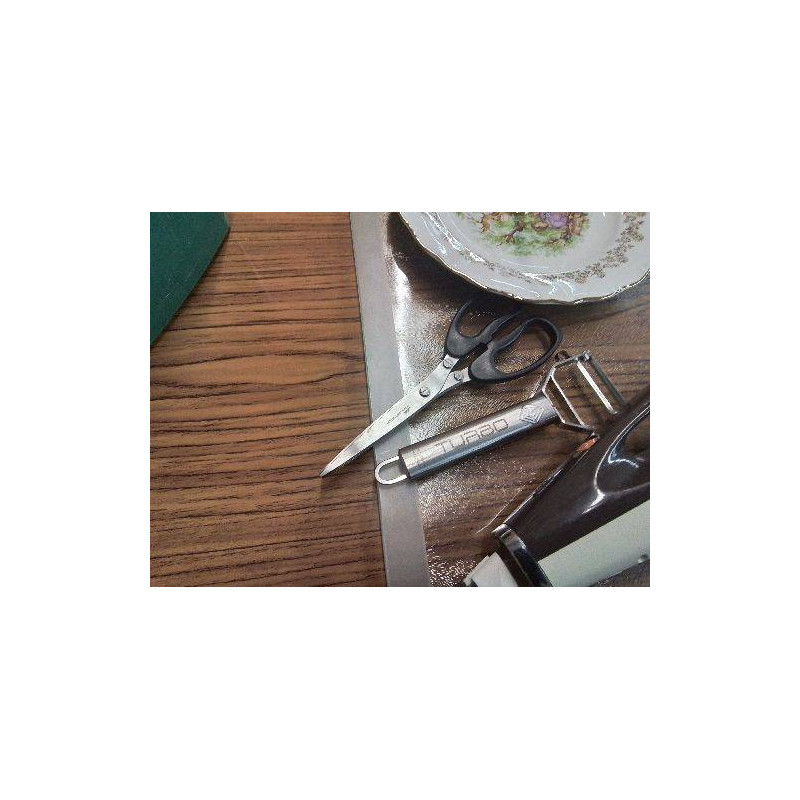 PAIRE DE CISEAUX HACHOIR