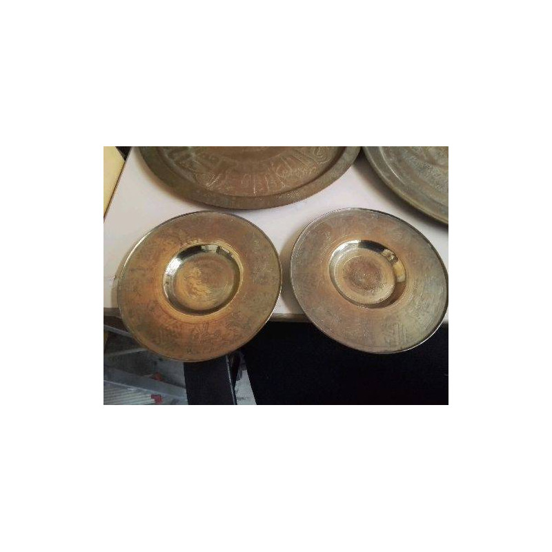 PETITE ASSIETTE EN LAITON 