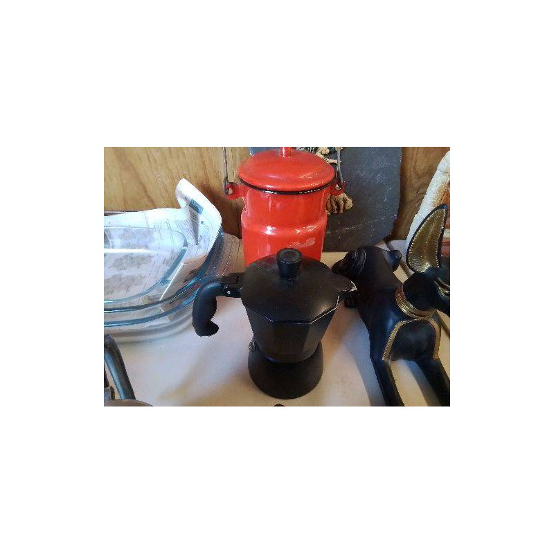 CAFETIÈRE NOIRE ITALIENNE 