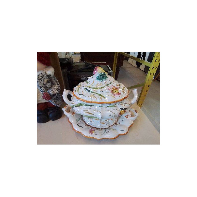 SOUPIÈRE MOTIF FLORAL 