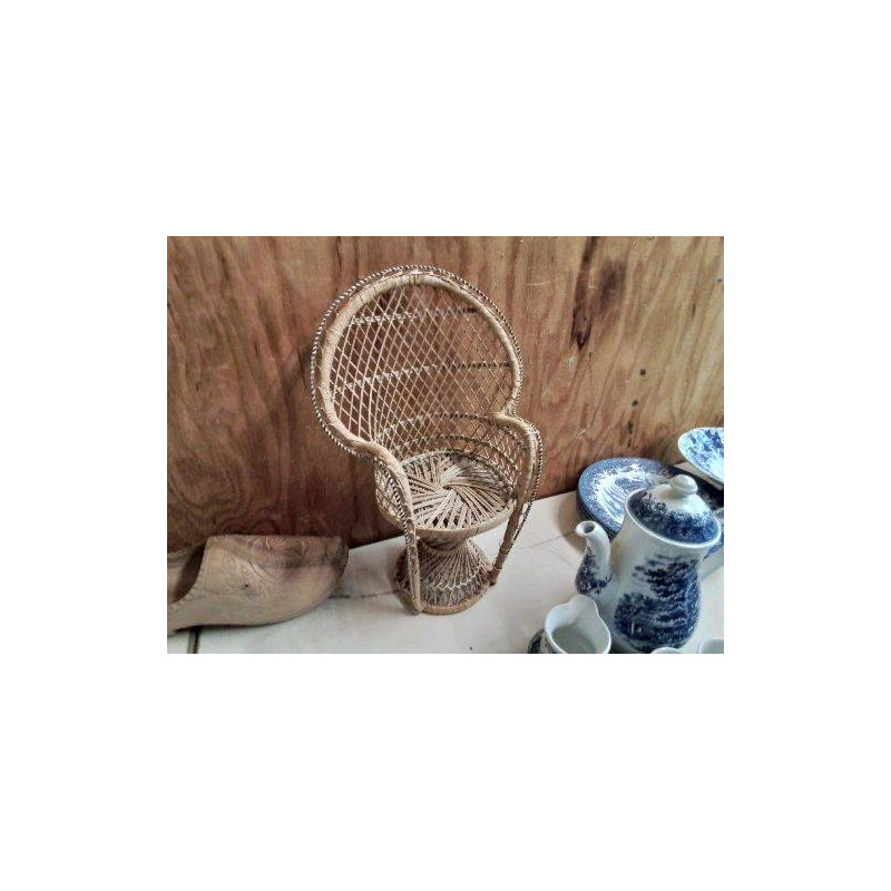 FAUTEUIL ROTIN MINIATURE 