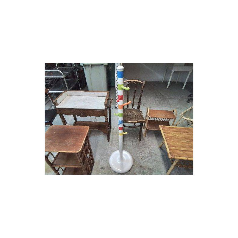 PORTE MANTEAU COLORÉ ENFANT 